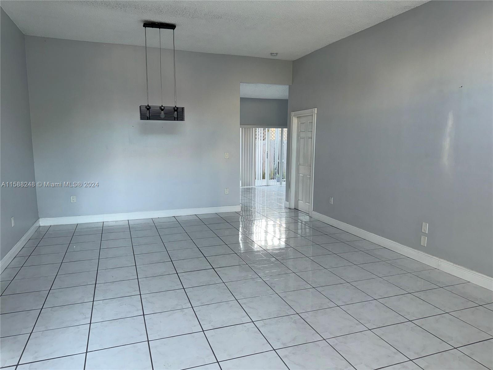 4658 SW 154th Ct