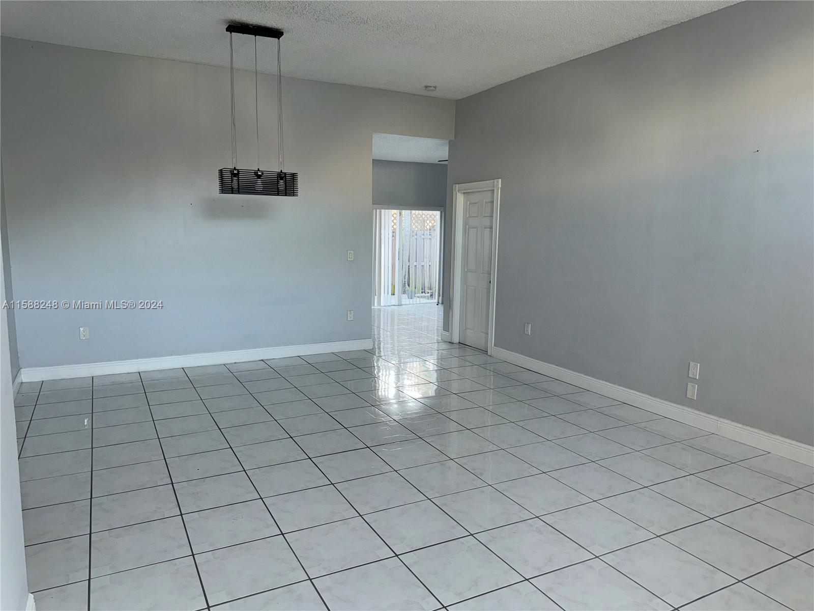 4658 SW 154th Ct