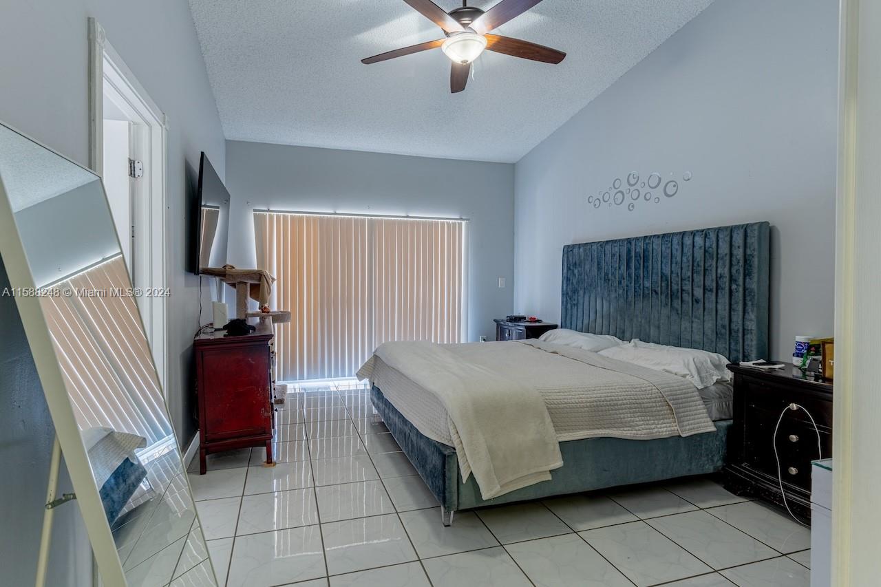 4658 SW 154th Ct