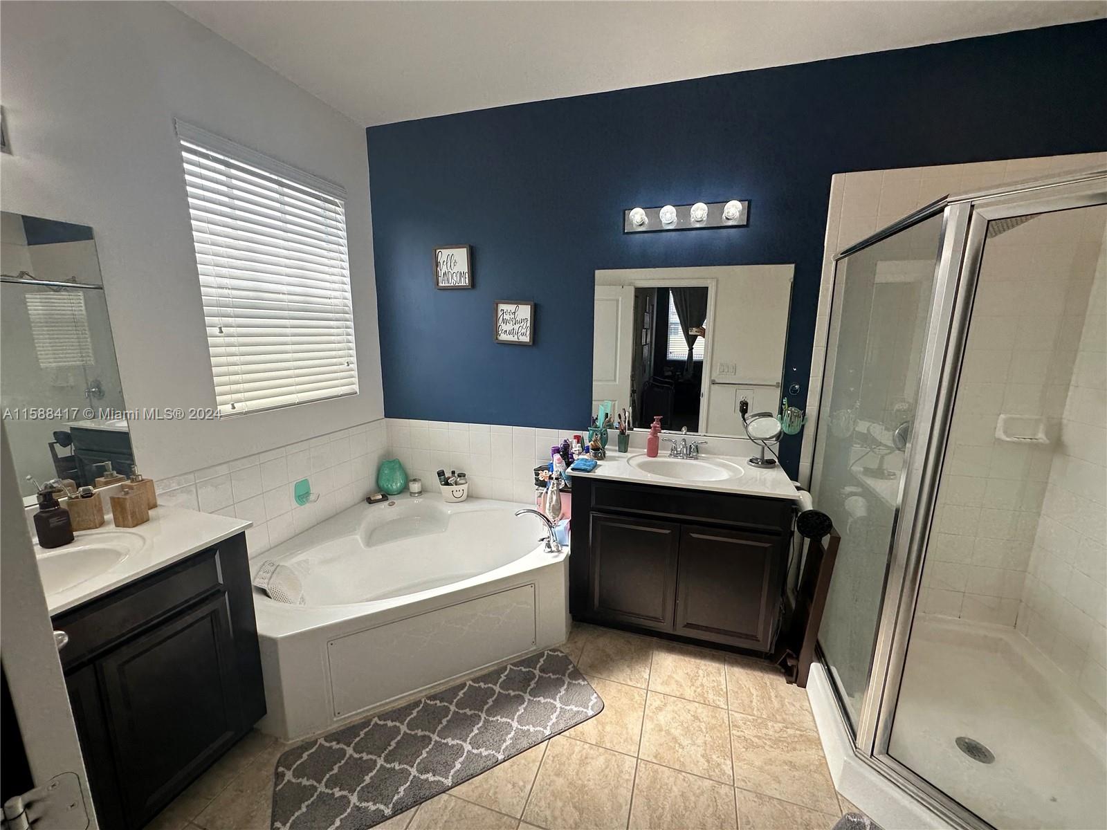 11606 SW 245th Ter
