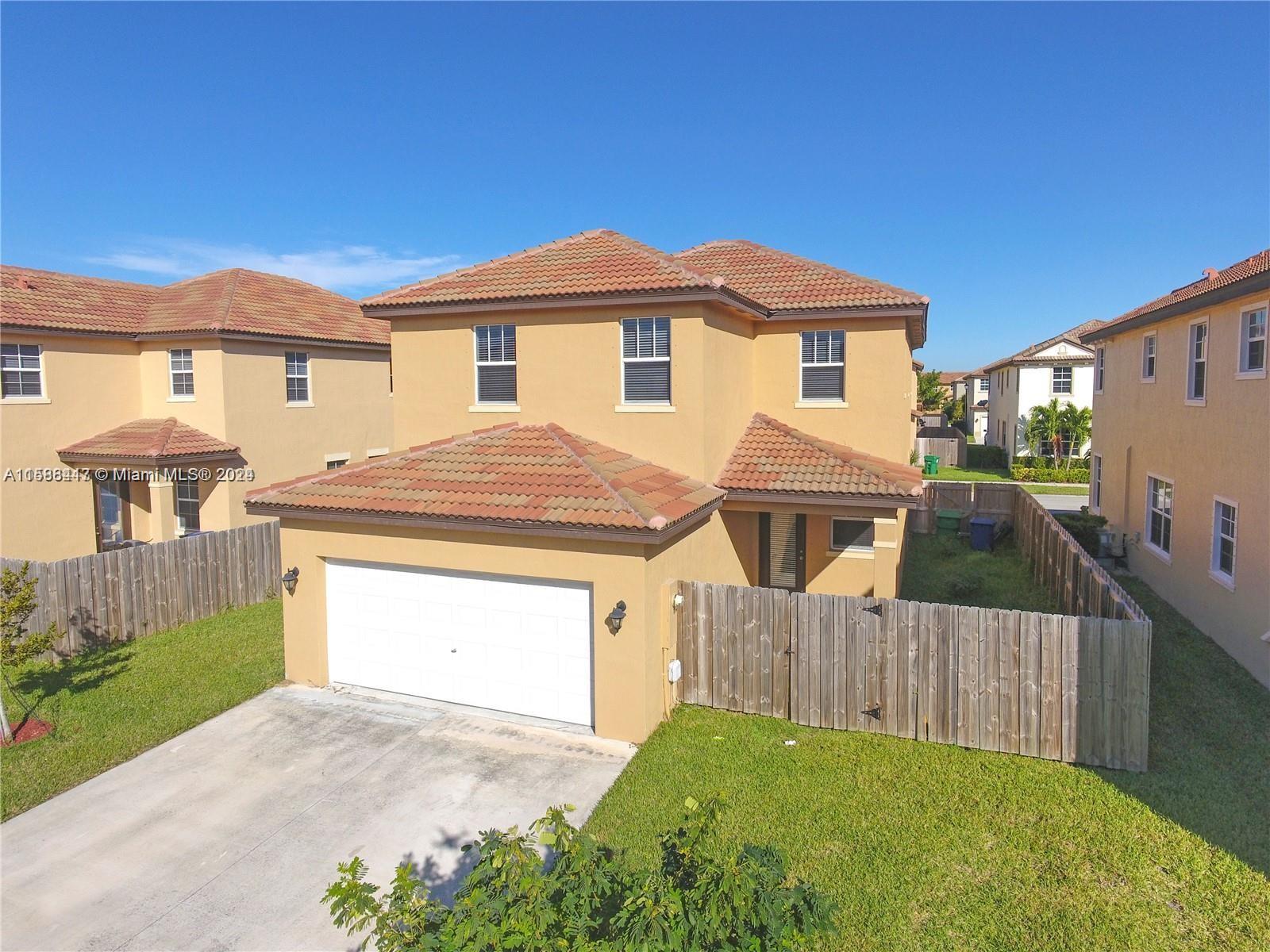 11606 SW 245th Ter