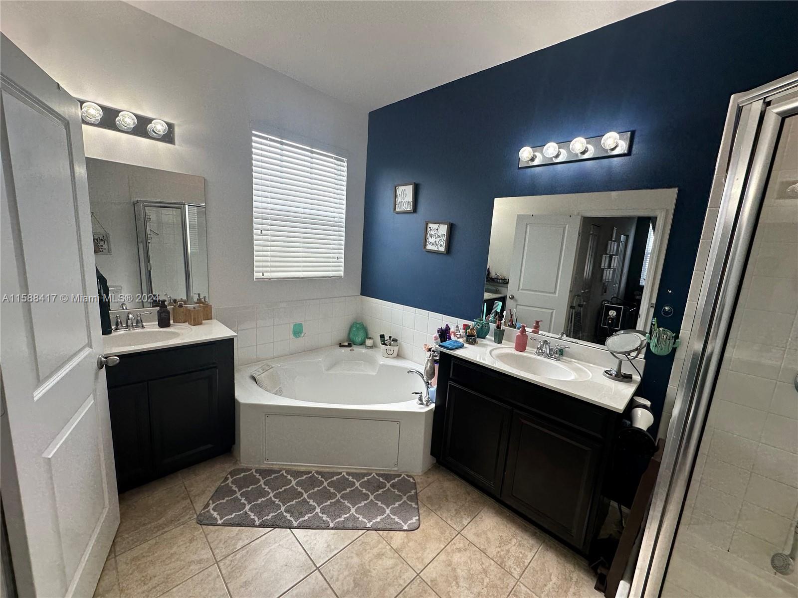 11606 SW 245th Ter
