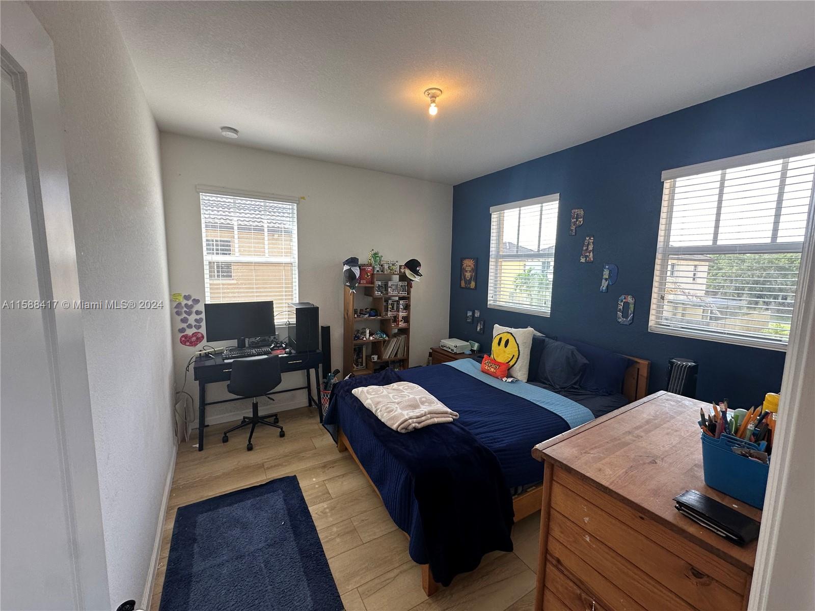 11606 SW 245th Ter