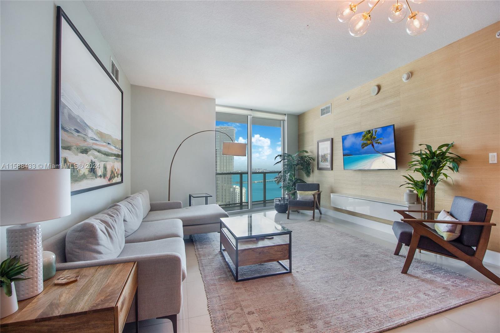 1900 N Bayshore Dr # 3504