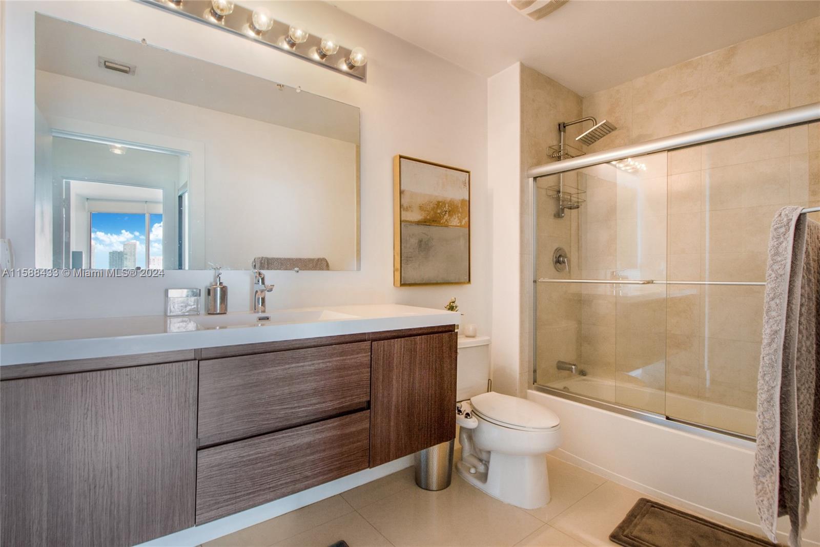 1900 N Bayshore Dr # 3504