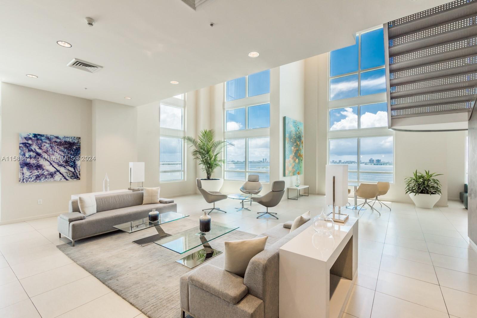 1900 N Bayshore Dr # 3504