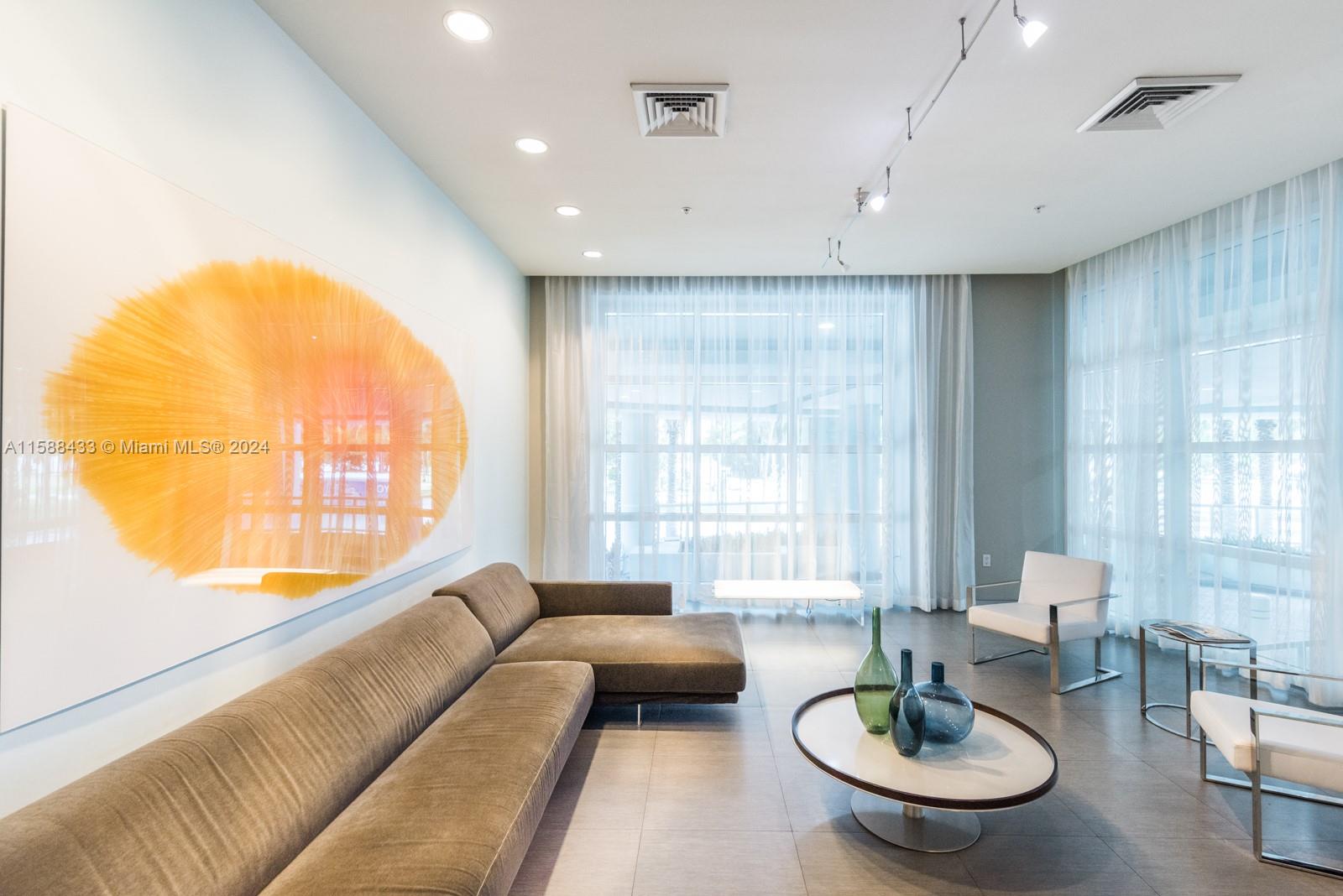 1900 N Bayshore Dr # 3504