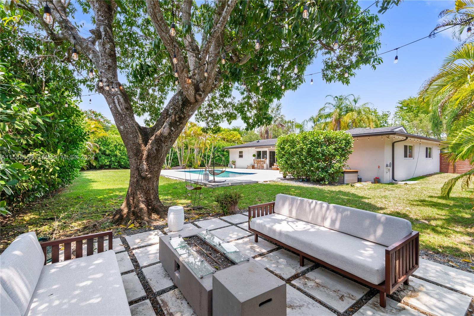15620 SW 87th Ave