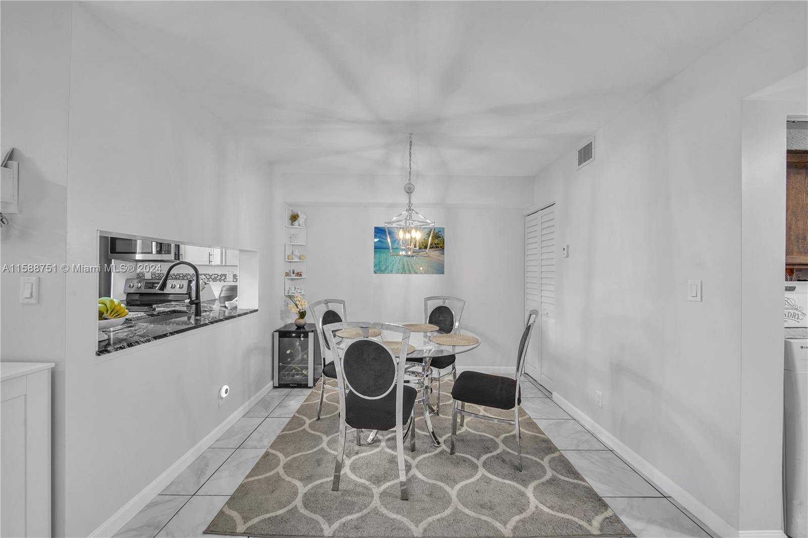 3089 N Oakland Forest Dr # 101