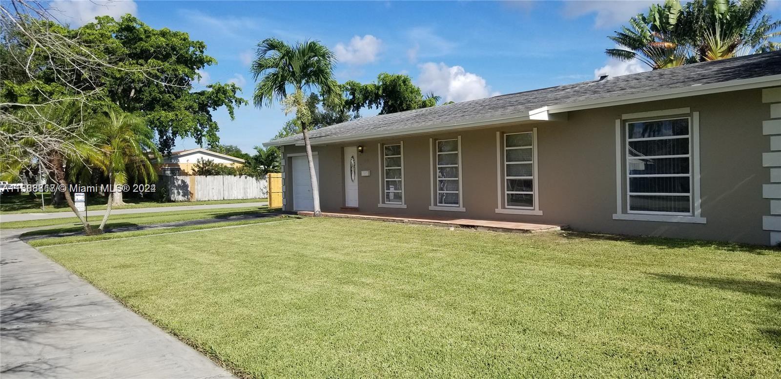 9249 SW 183rd Ter