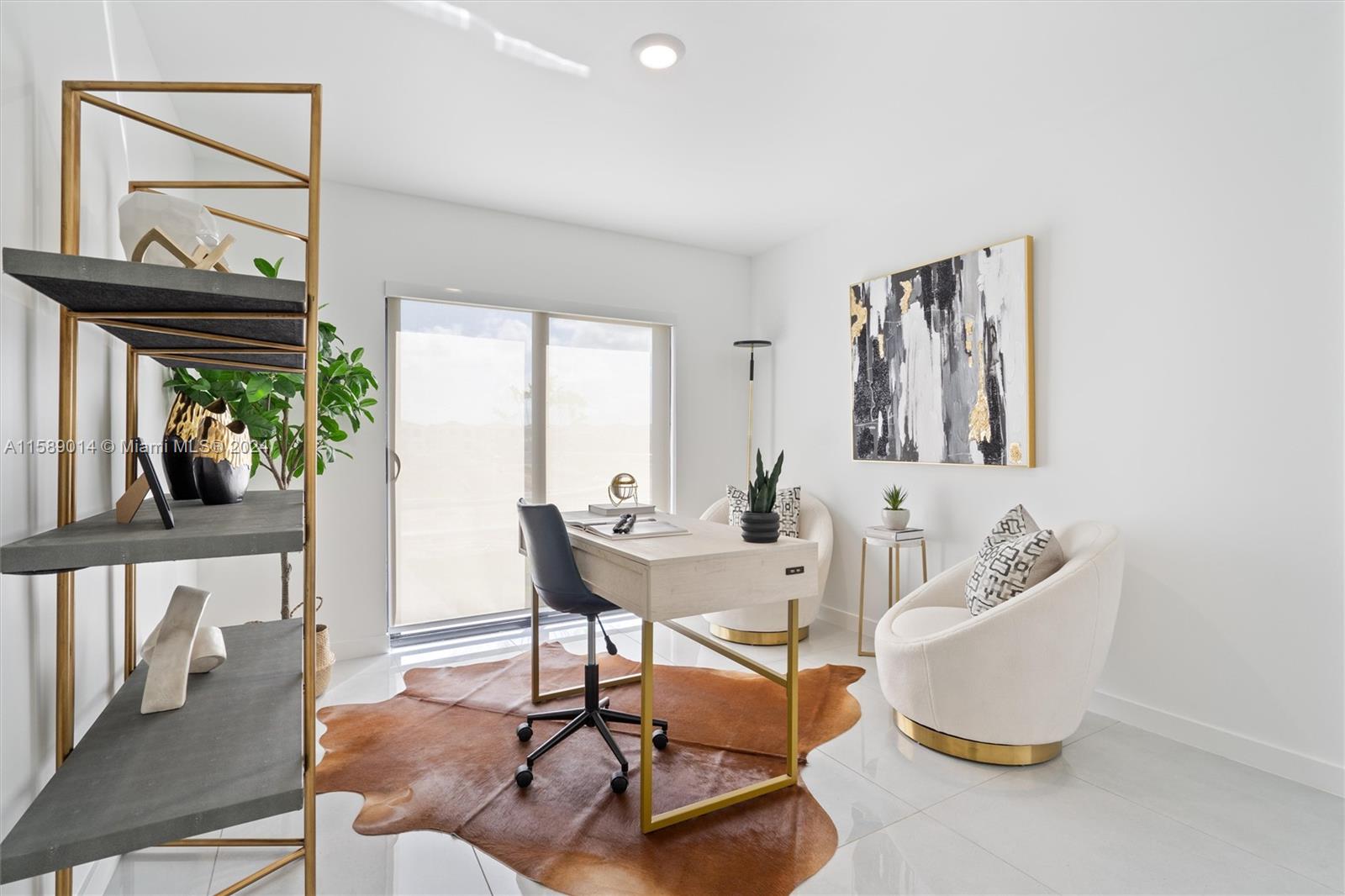 320 NW 13 CT