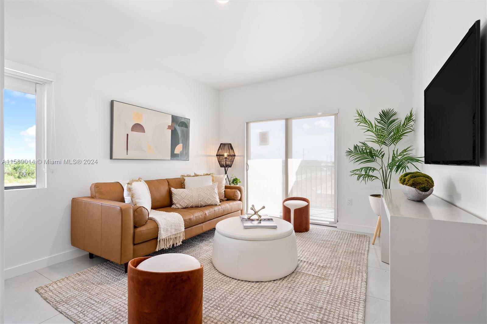 320 NW 13 CT