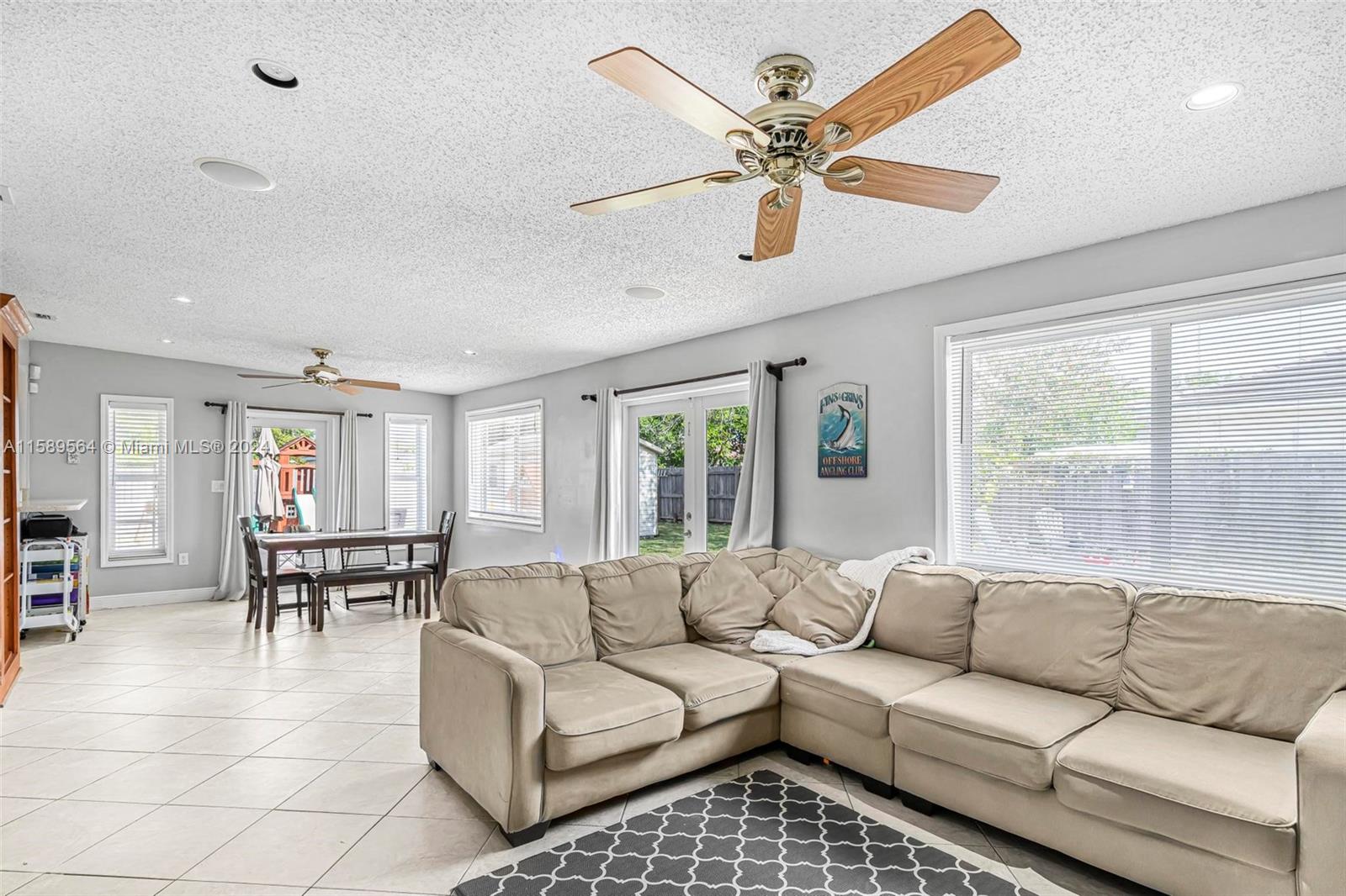 16205 SW 276th Ter