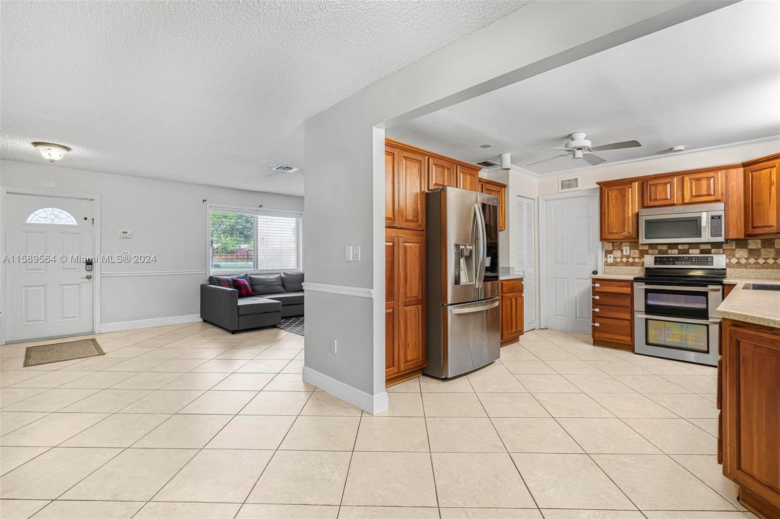 16205 SW 276th Ter