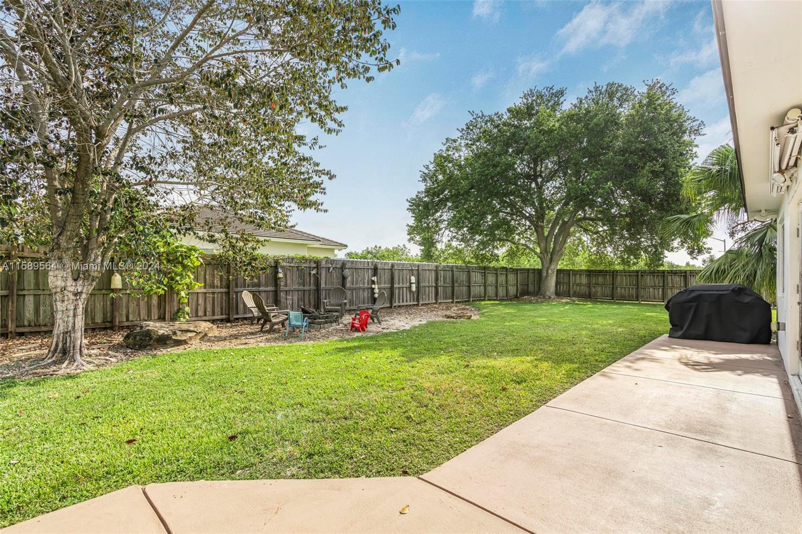 16205 SW 276th Ter