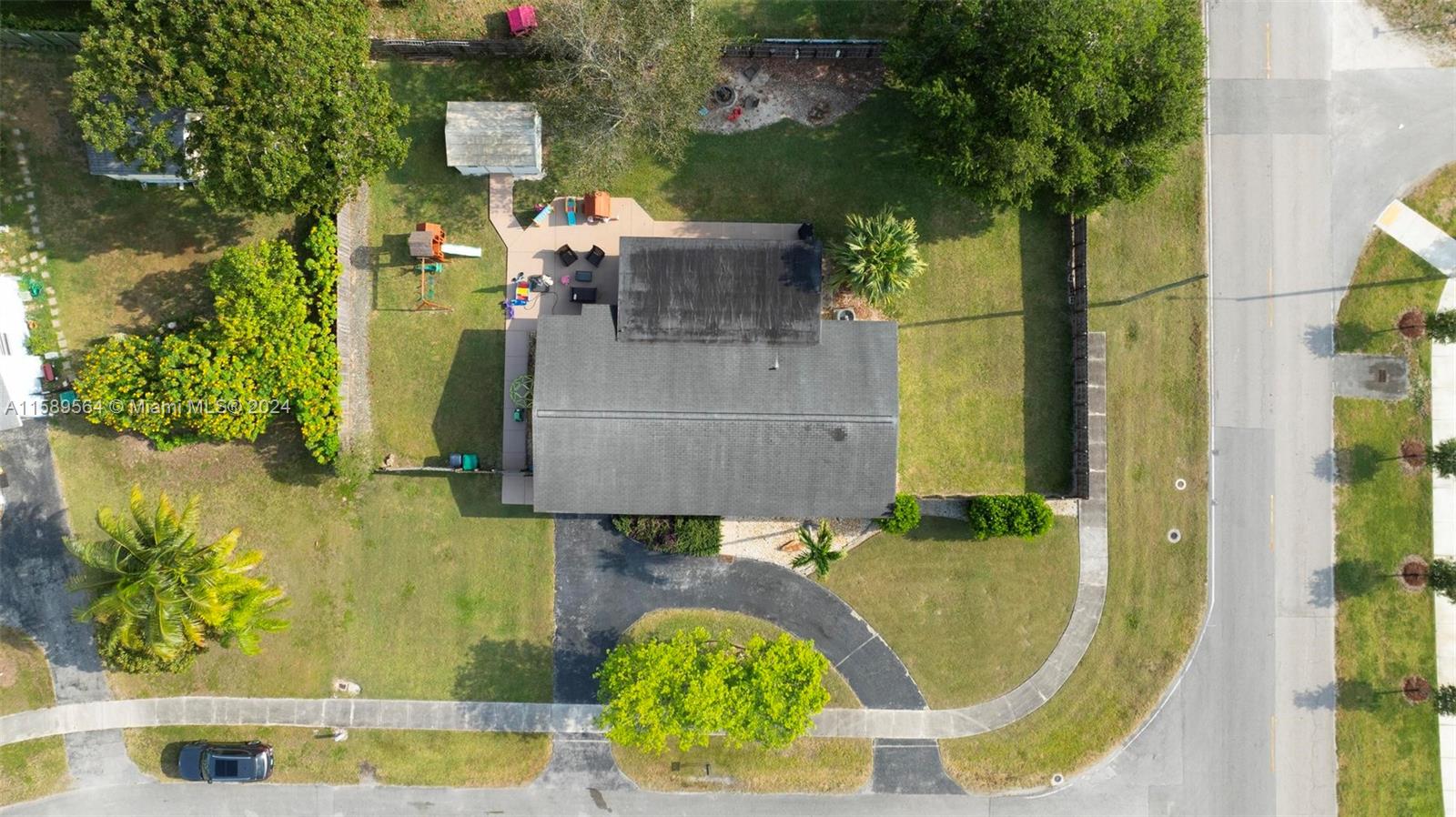 16205 SW 276th Ter