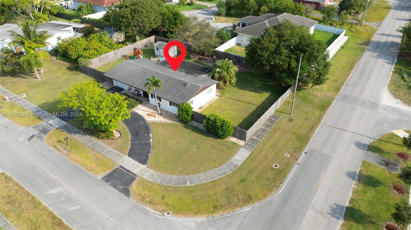 16205 SW 276th Ter