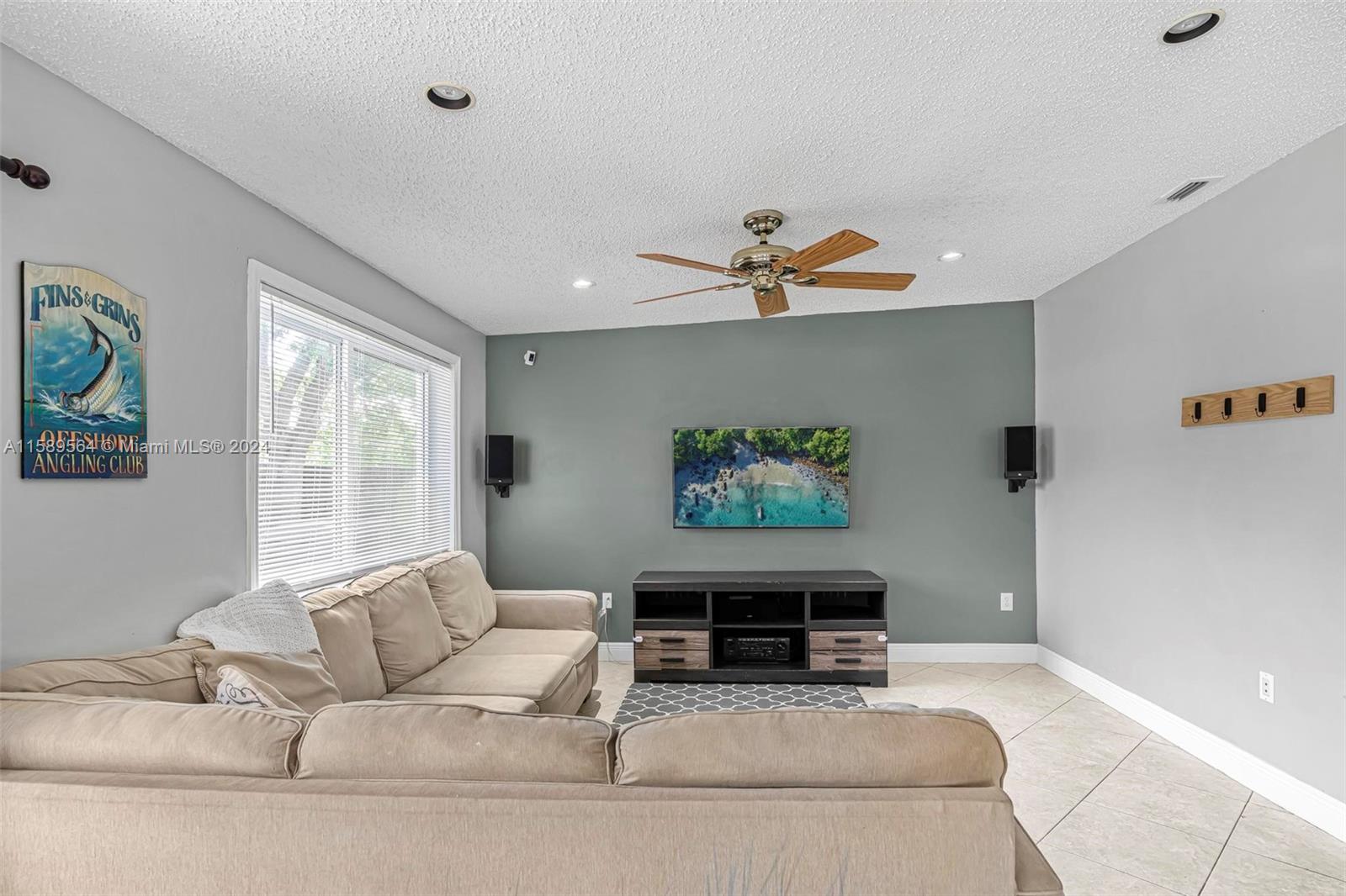 16205 SW 276th Ter