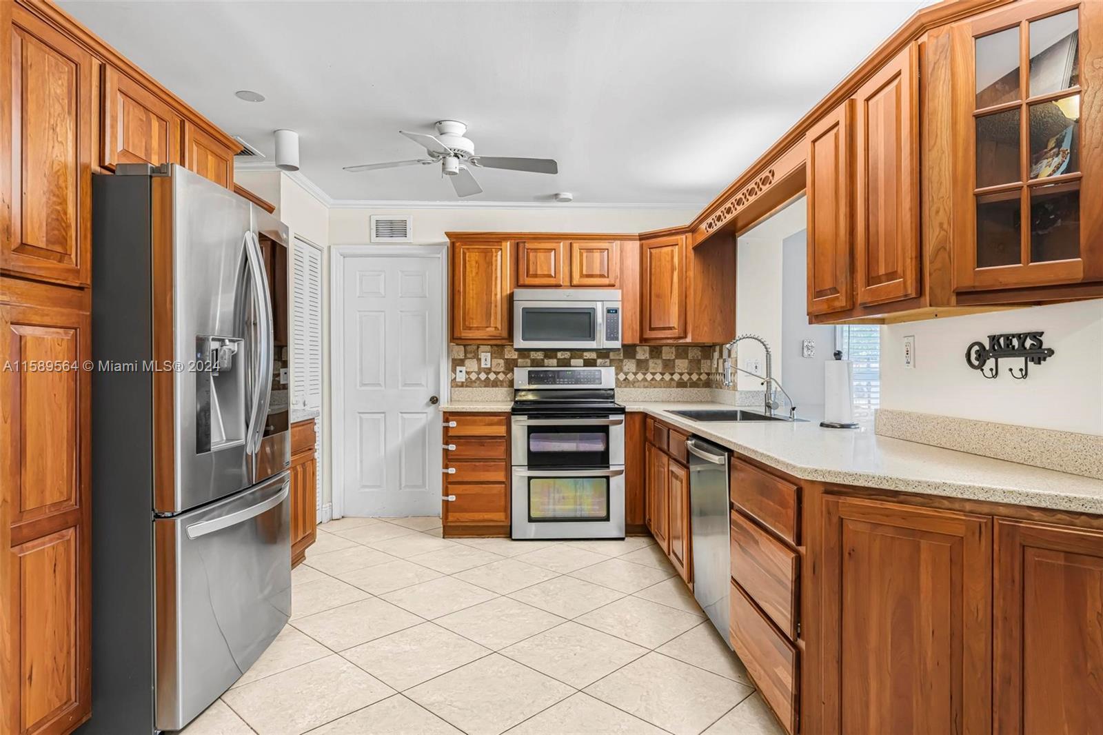 16205 SW 276th Ter