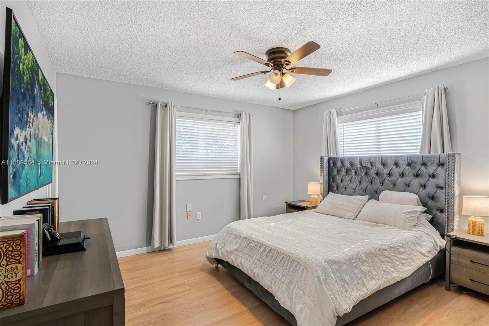 16205 SW 276th Ter