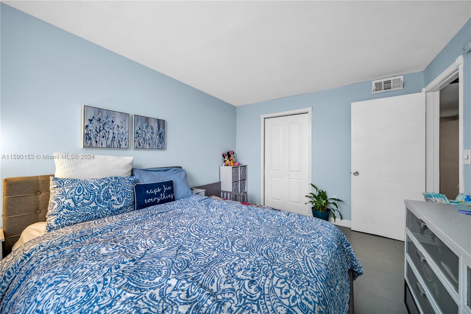 1720 NW N River Dr # 613