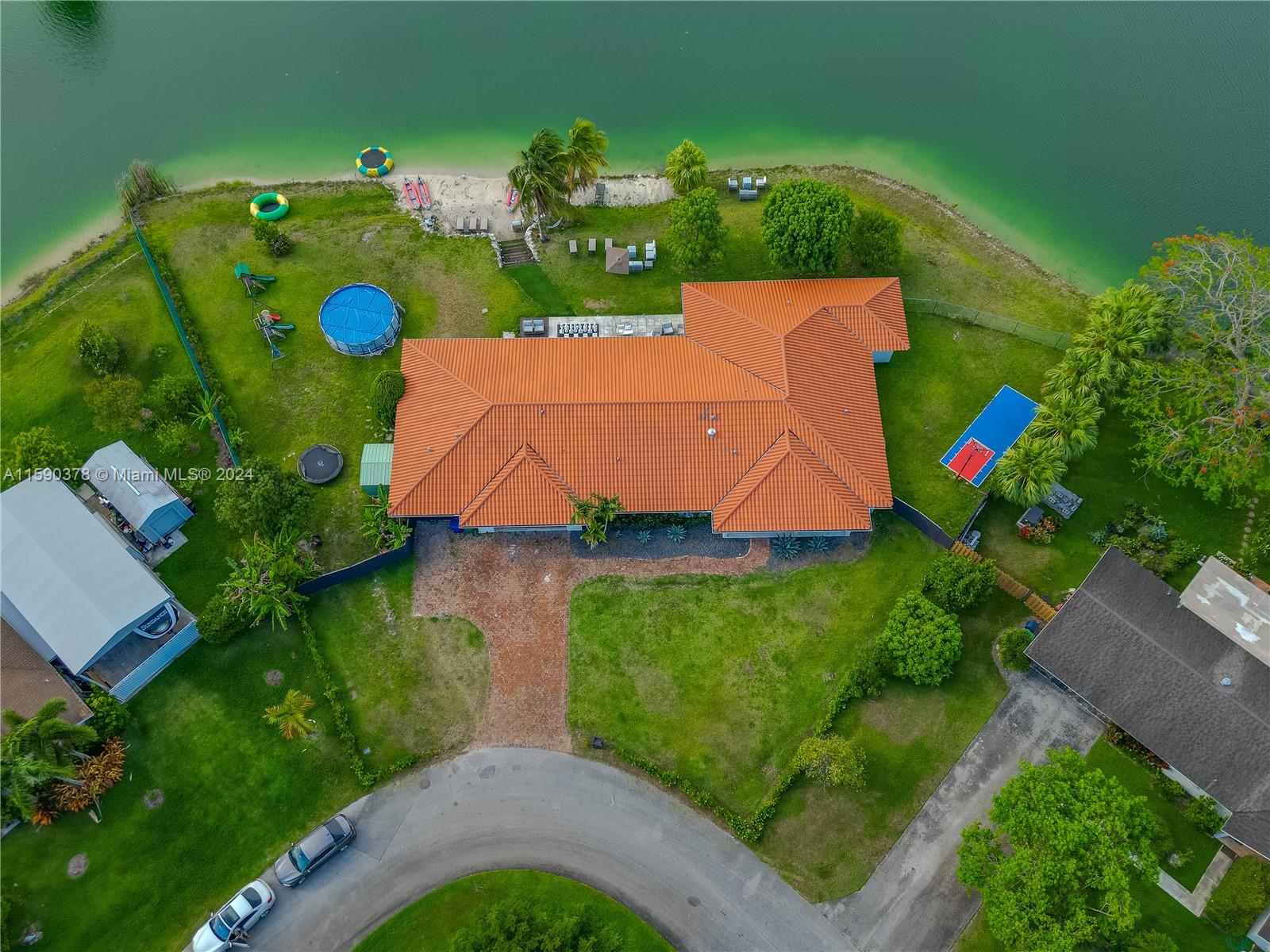 12505 SW 112th Ct