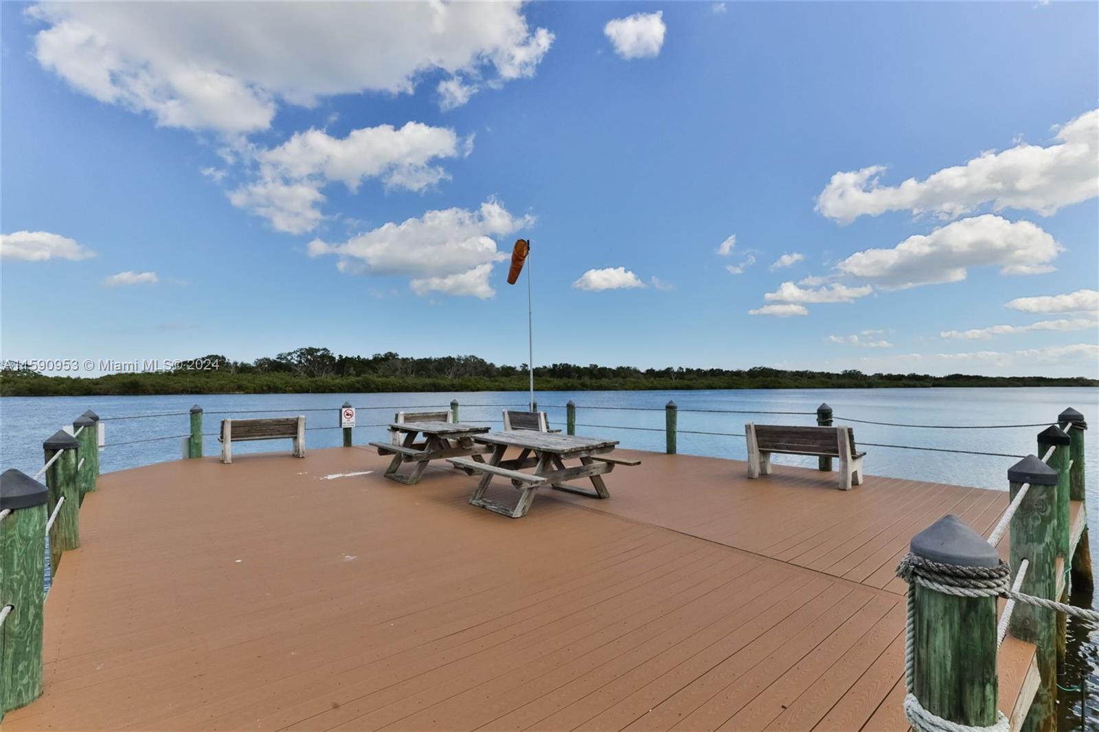 502 Portside Lane