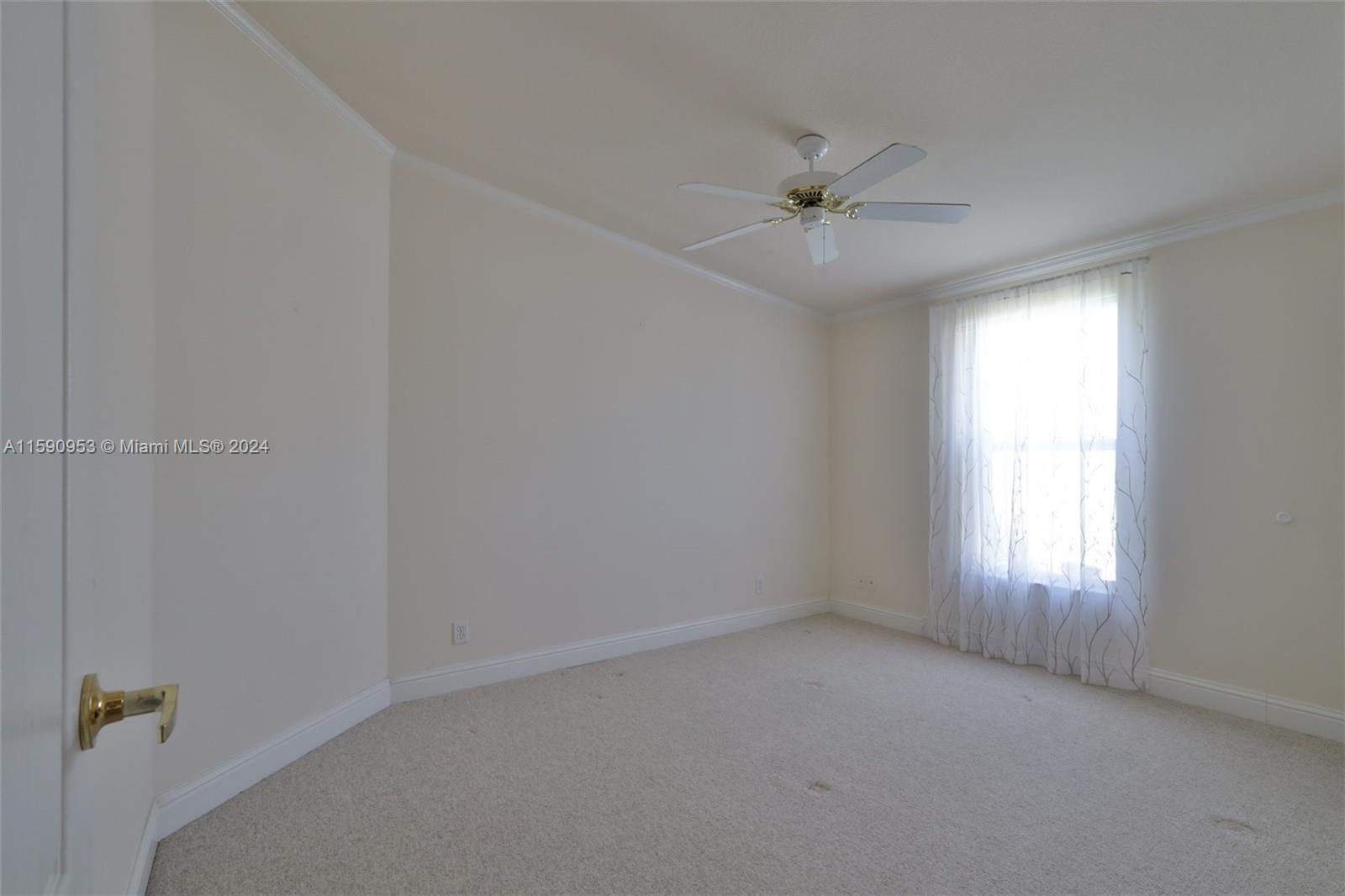 502 Portside Lane