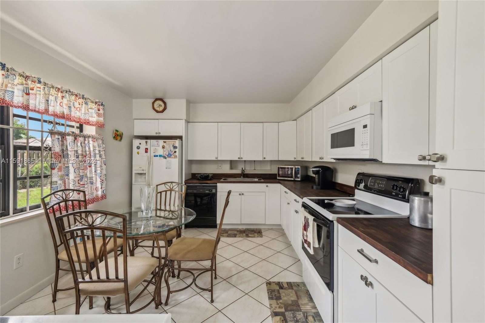 2920 NW 184th St