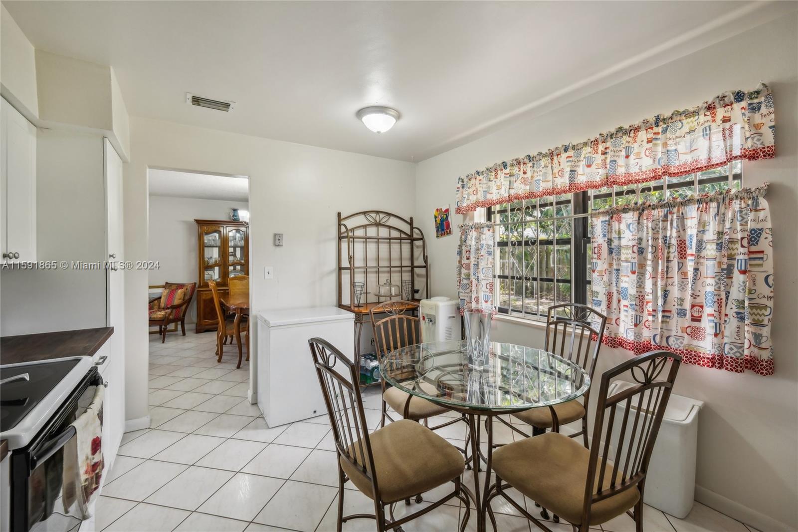2920 NW 184th St
