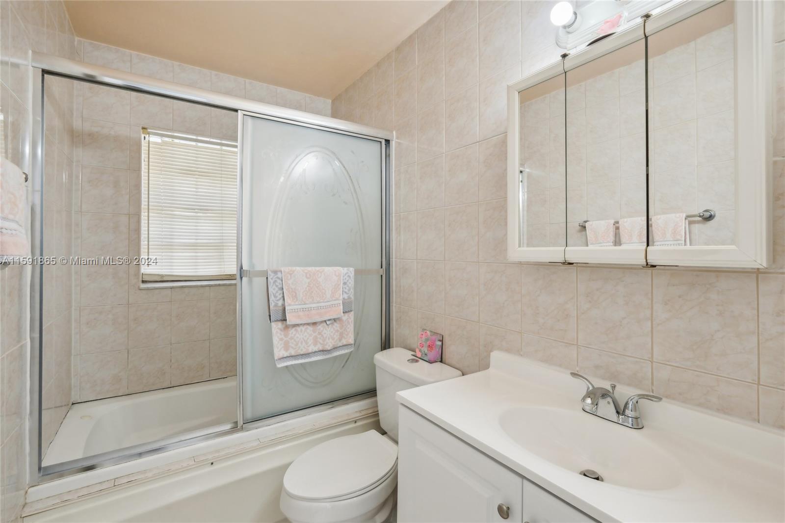 2920 NW 184th St