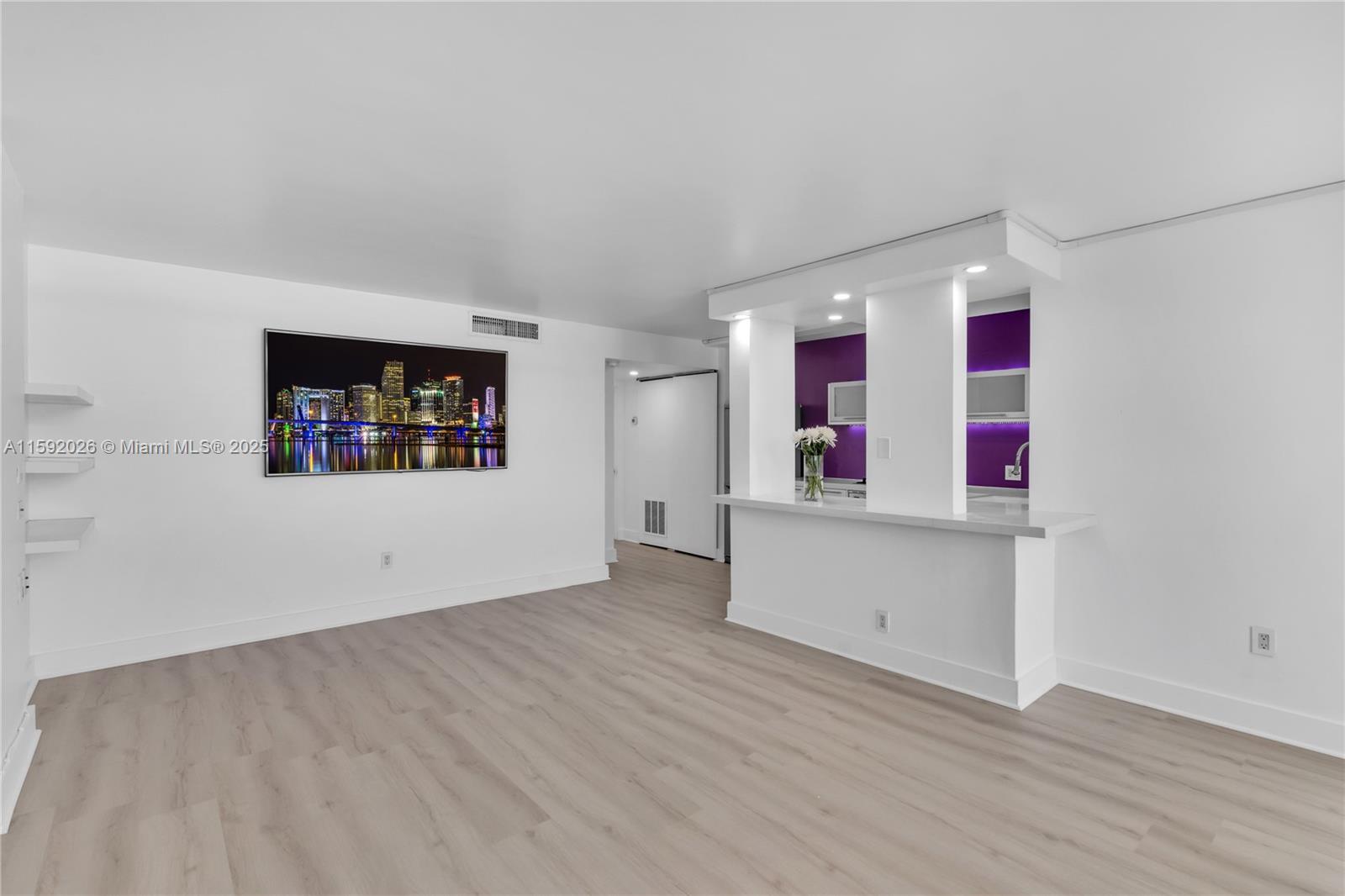 301 Jefferson Ave # 4B