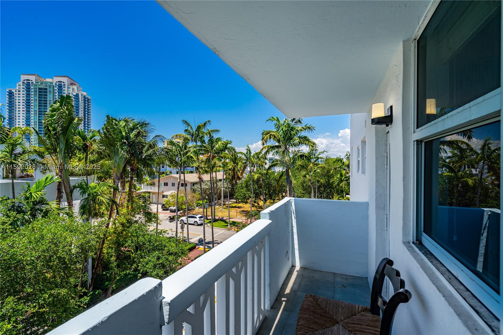 301 Jefferson Ave # 4B