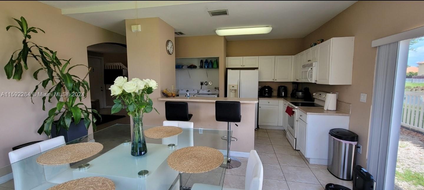 1595 NE 33rd Rd # 3 Unit: 109-3