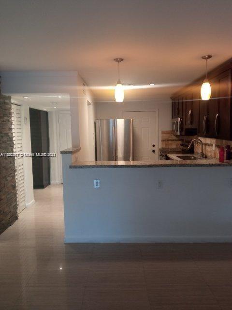 17633 NW 7th Ave # 17633