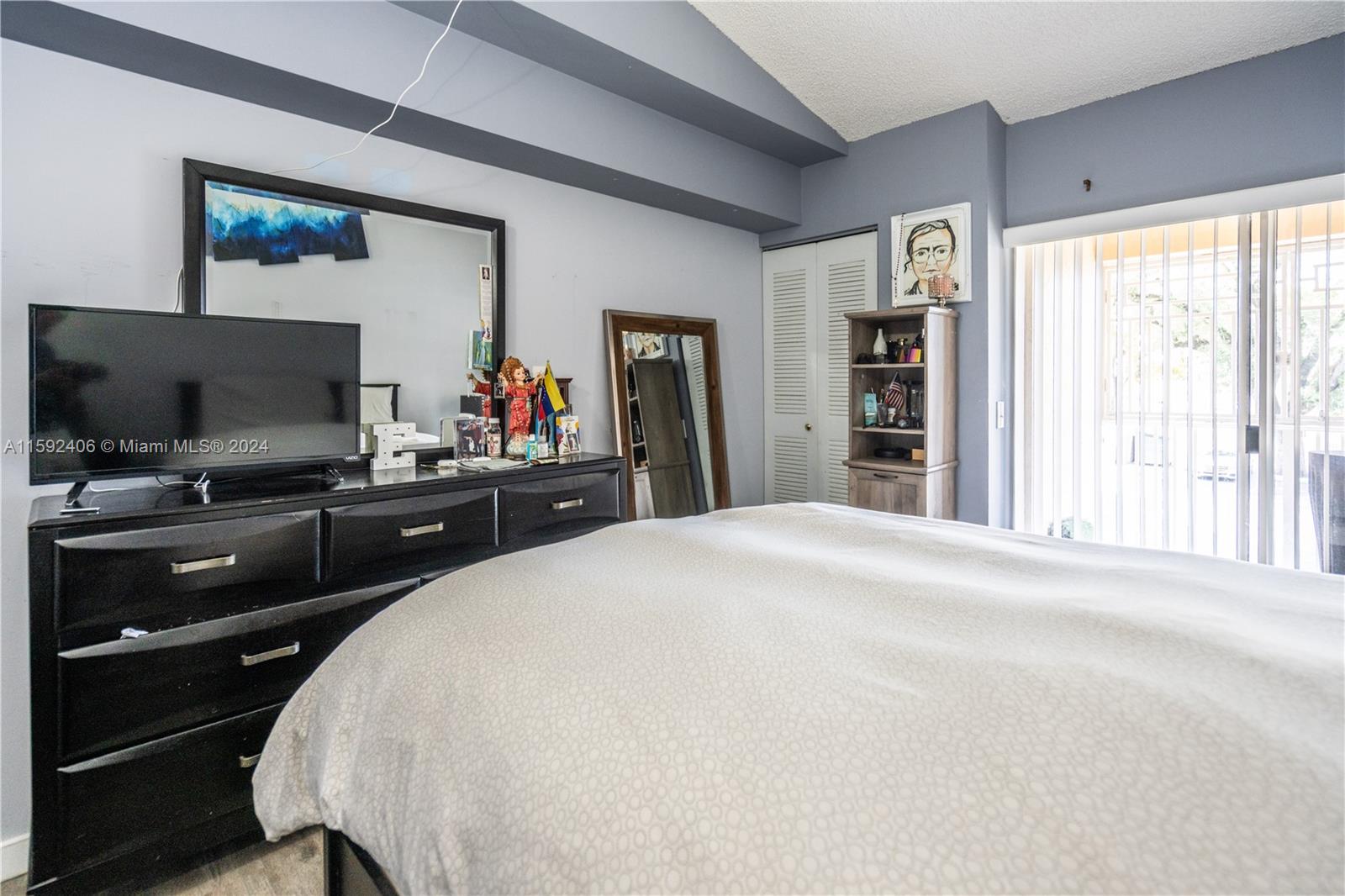 2651 NW 26th St # 1206