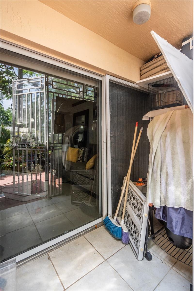 2651 NW 26th St # 1206