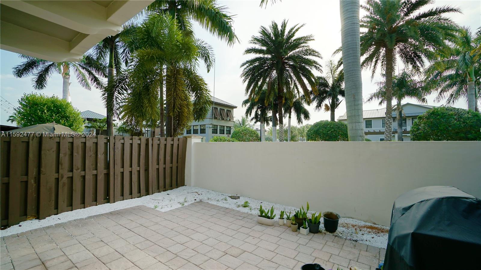 5815 NW 104th Path