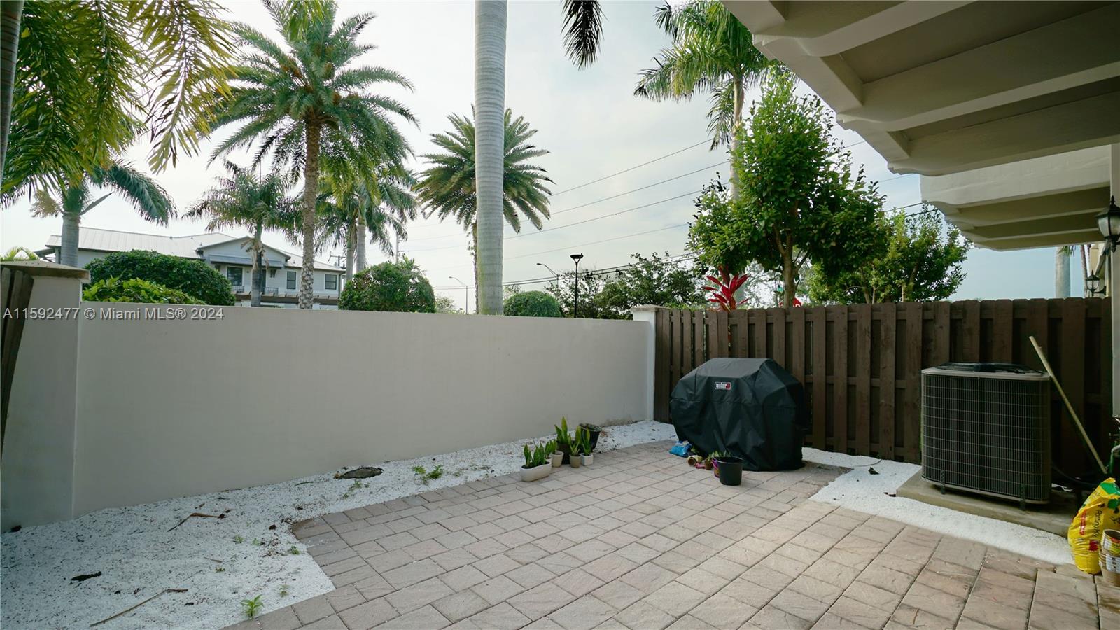 5815 NW 104th Path