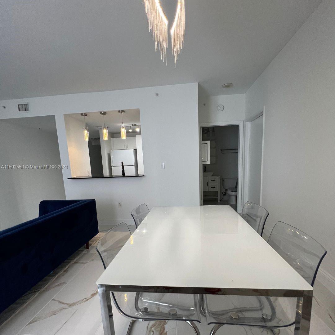 185 SE 14th Ter # 1901