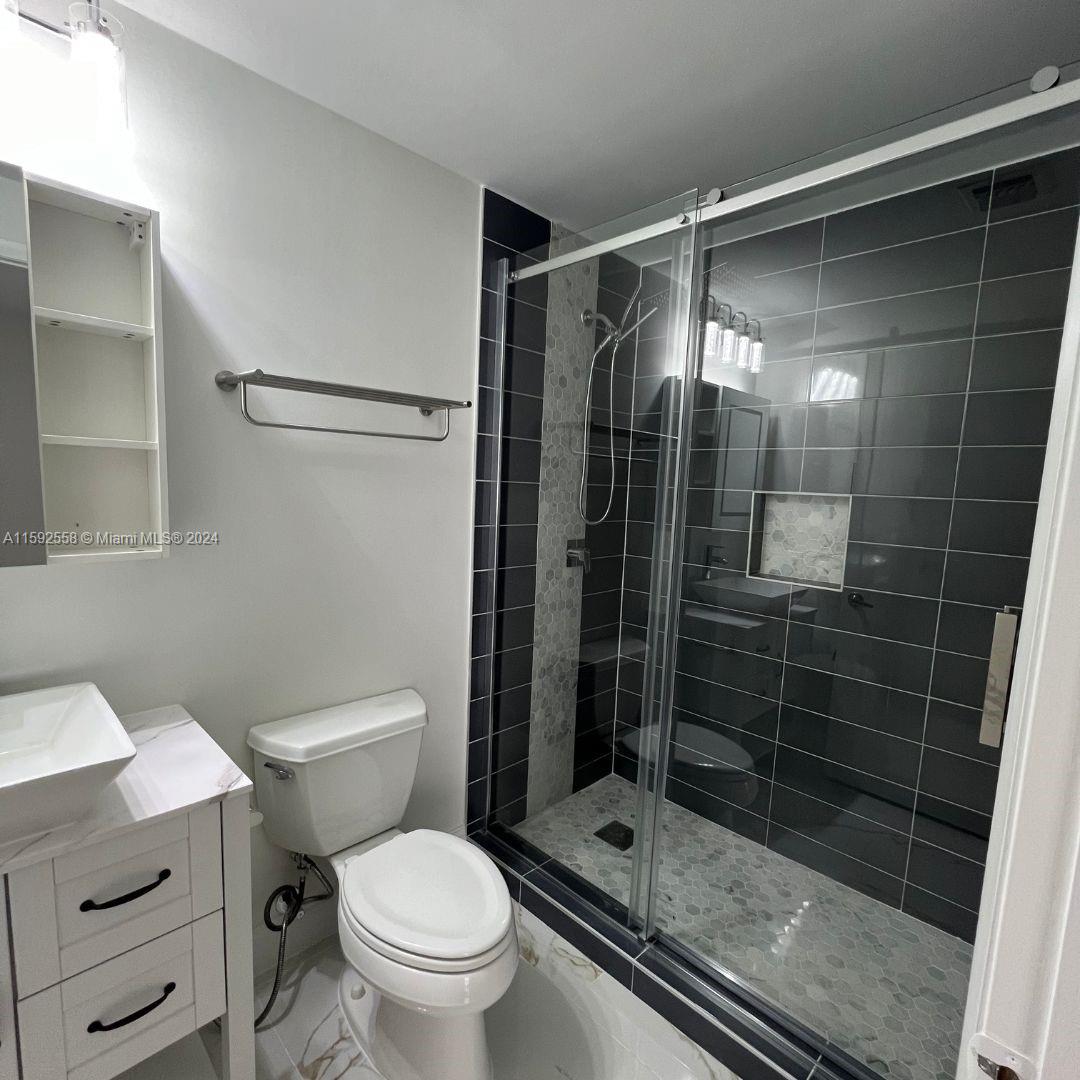 185 SE 14th Ter # 1901