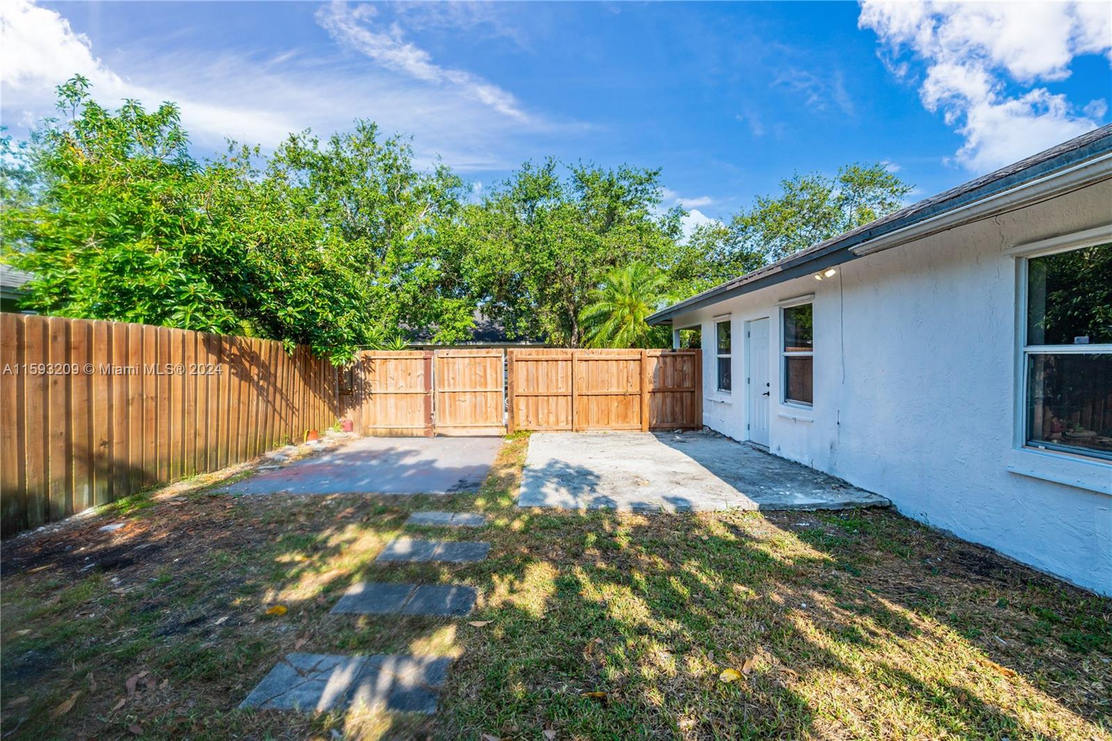24423 SW 129th Pl