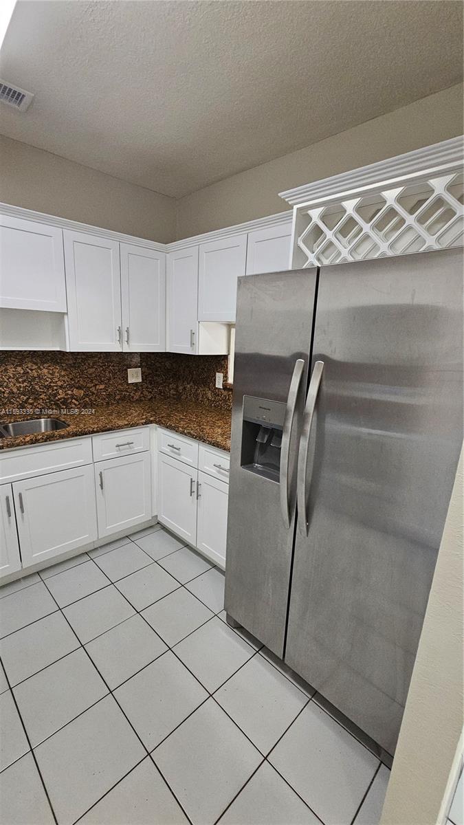 350 E 54th St