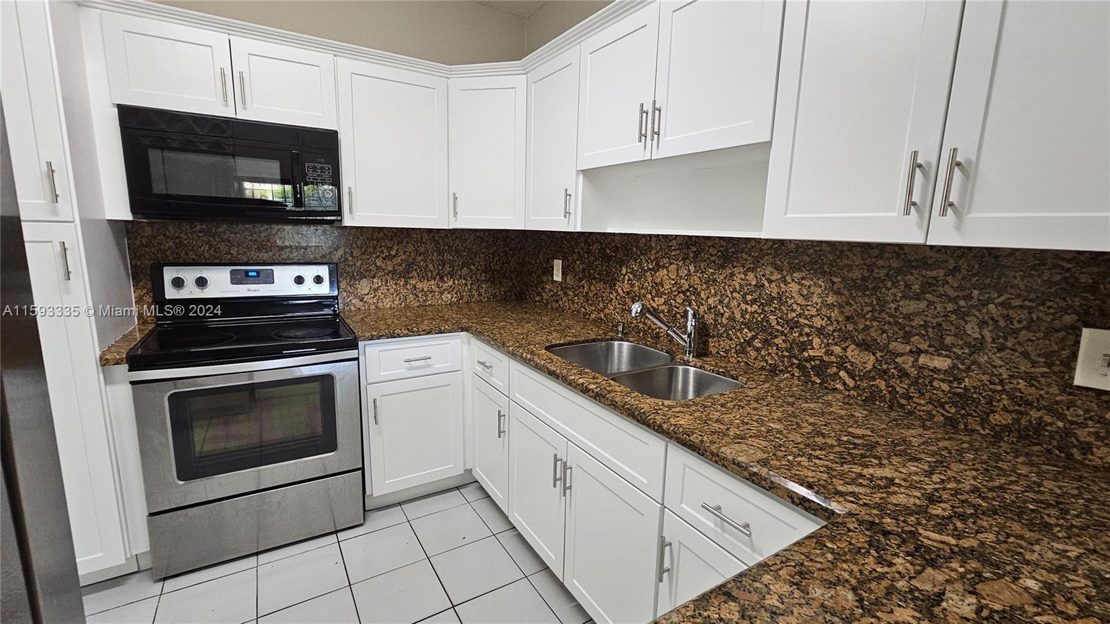 350 E 54th St