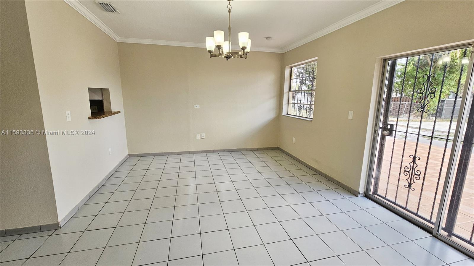 350 E 54th St