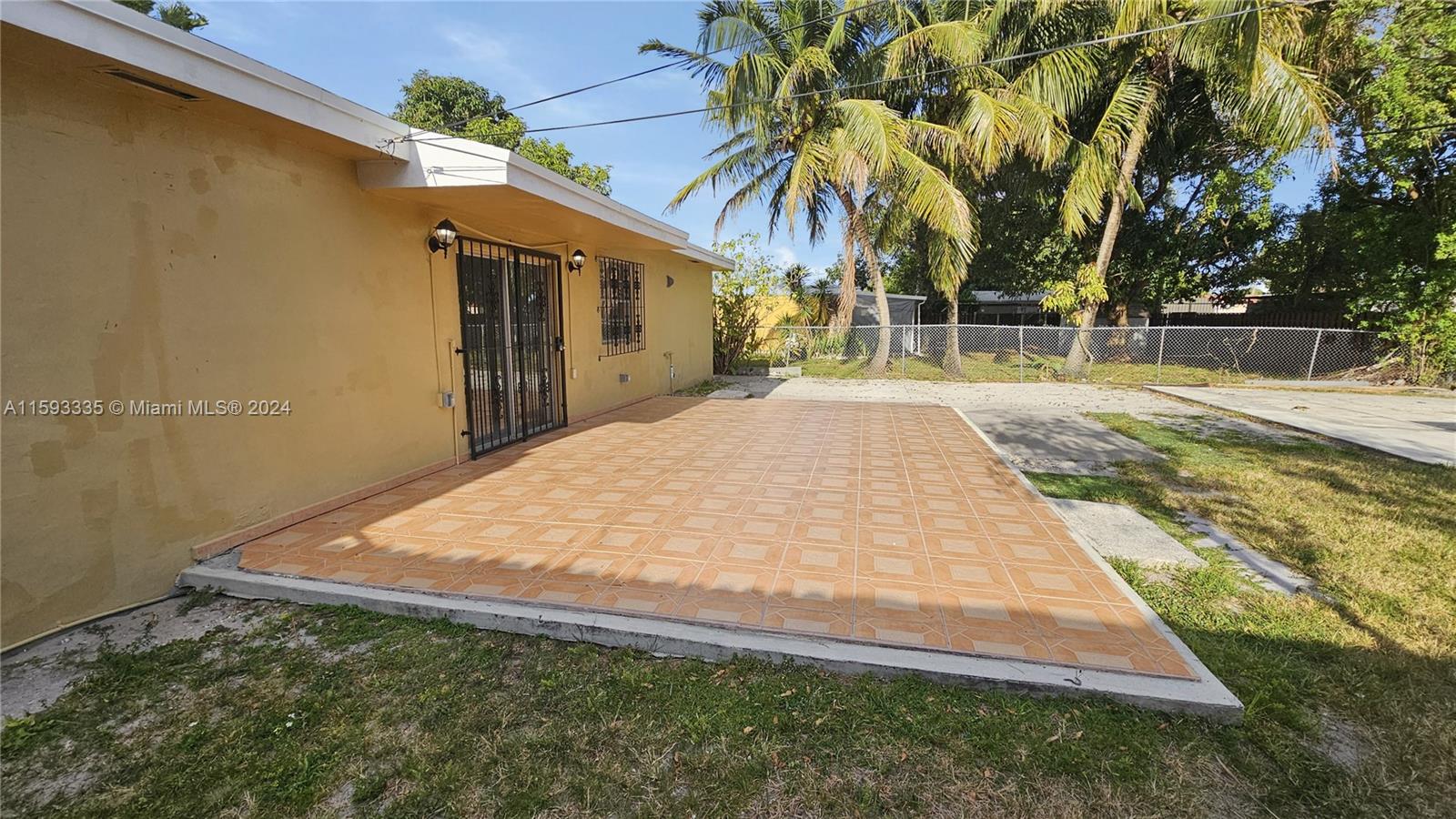 350 E 54th St
