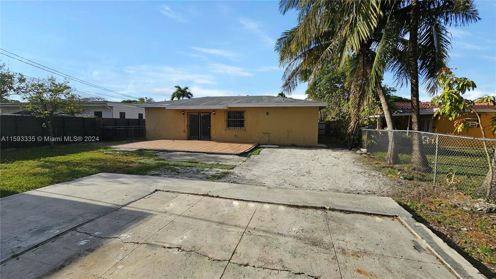 350 E 54th St