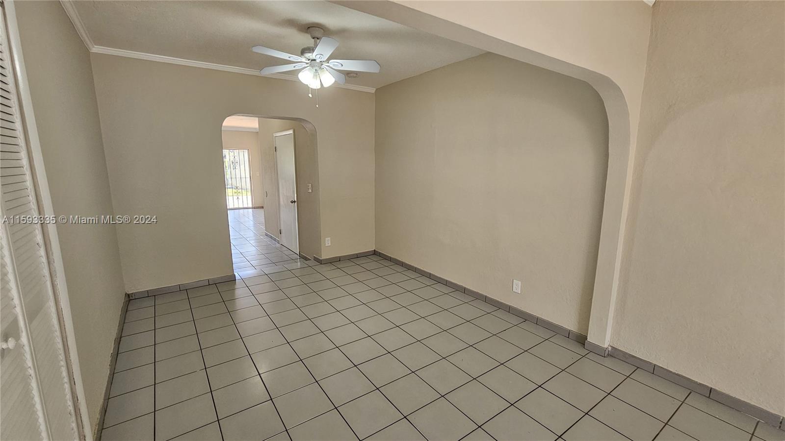 350 E 54th St