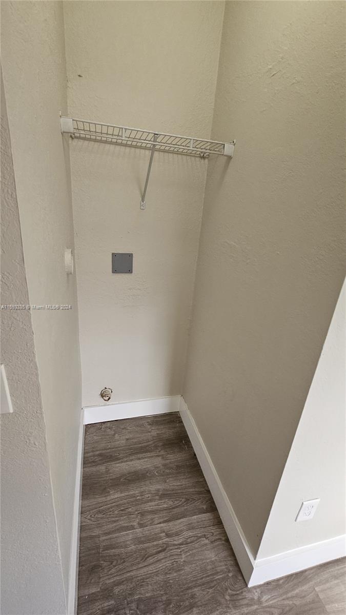 350 E 54th St