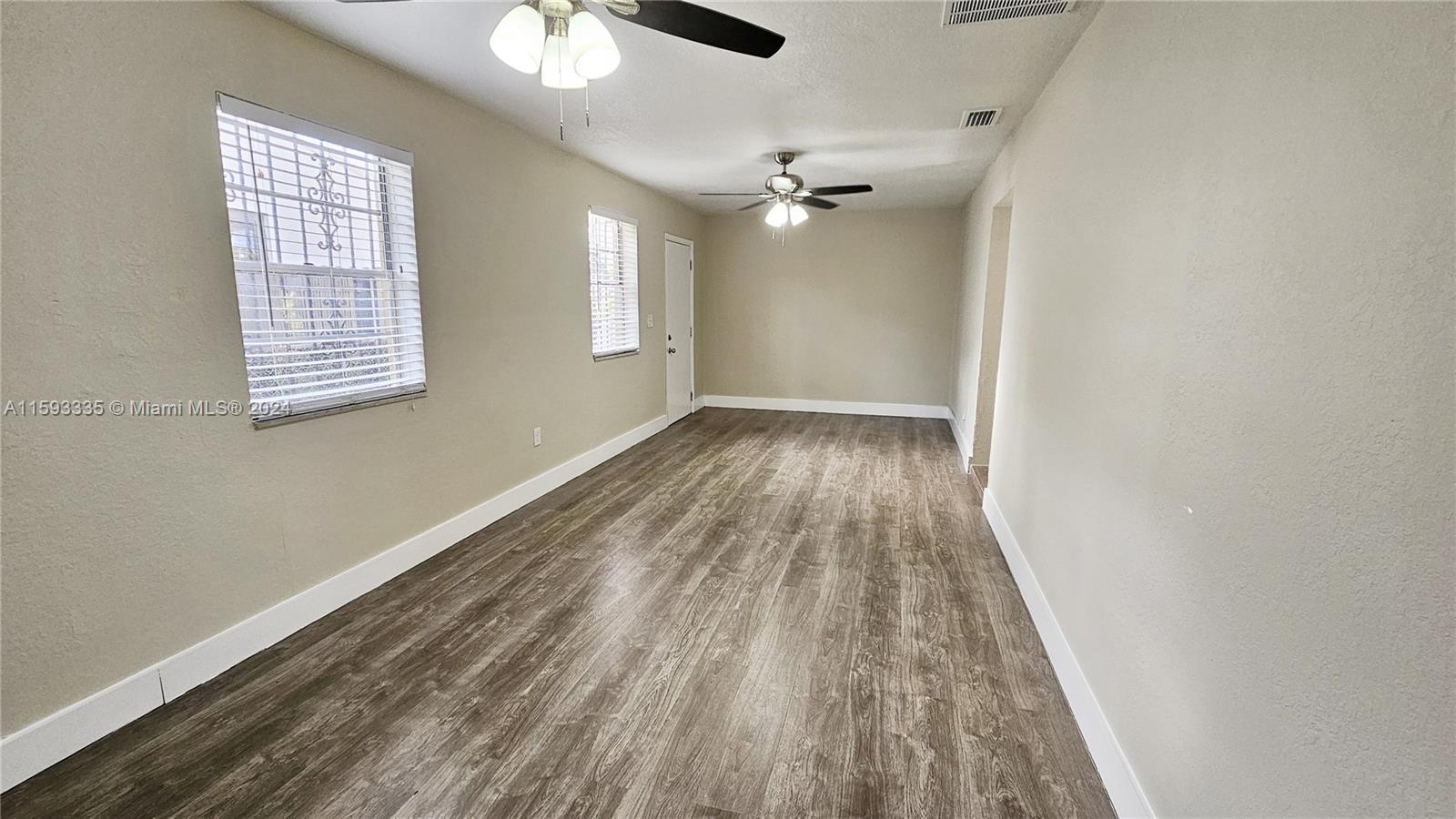 350 E 54th St